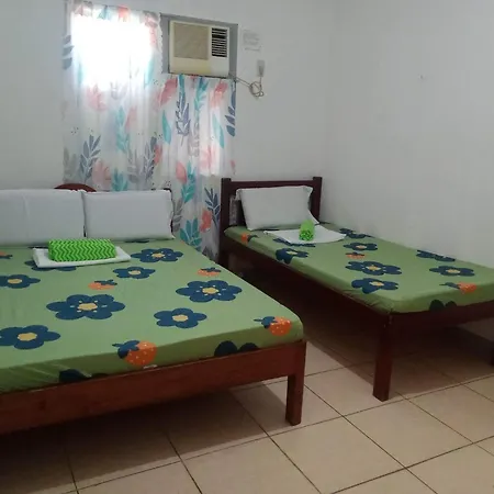 Pescador View - Beachfront & Nearby The Ocean Hostels & Restaurant Moalboal Room photo