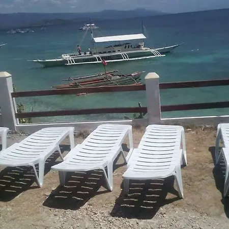 Pescador View - Beachfront & Nearby The Ocean Hostels & Restaurant Moalboal Exterior photo